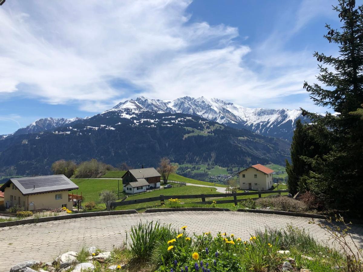Renovated 3 Rooms Apartment In Ruschein Near Laax Exterior foto